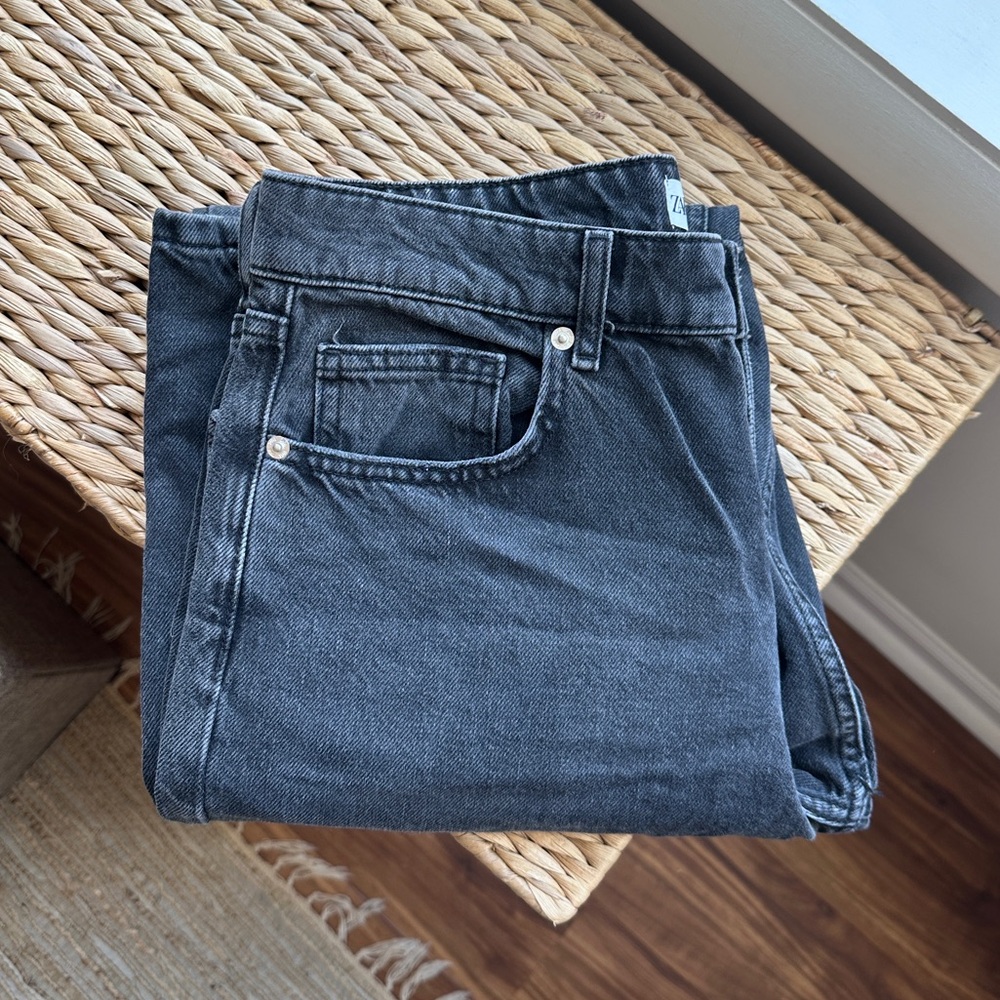 ZARA Black Mid-Low Rise Boyfriend Jeans